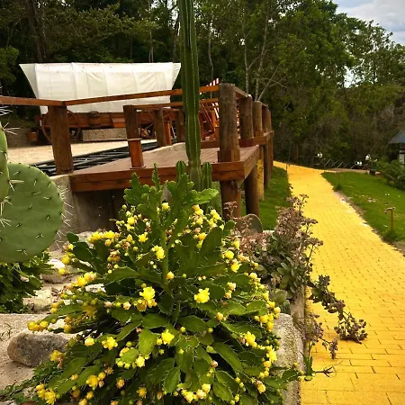 Carroca Colorado, Vila Magica Bueno Brandão Exterior foto
