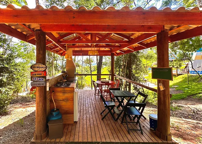 Carroca Colorado, Vila Magica
