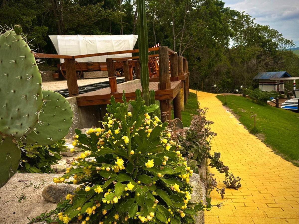 Carroca Colorado, Magica Lodge