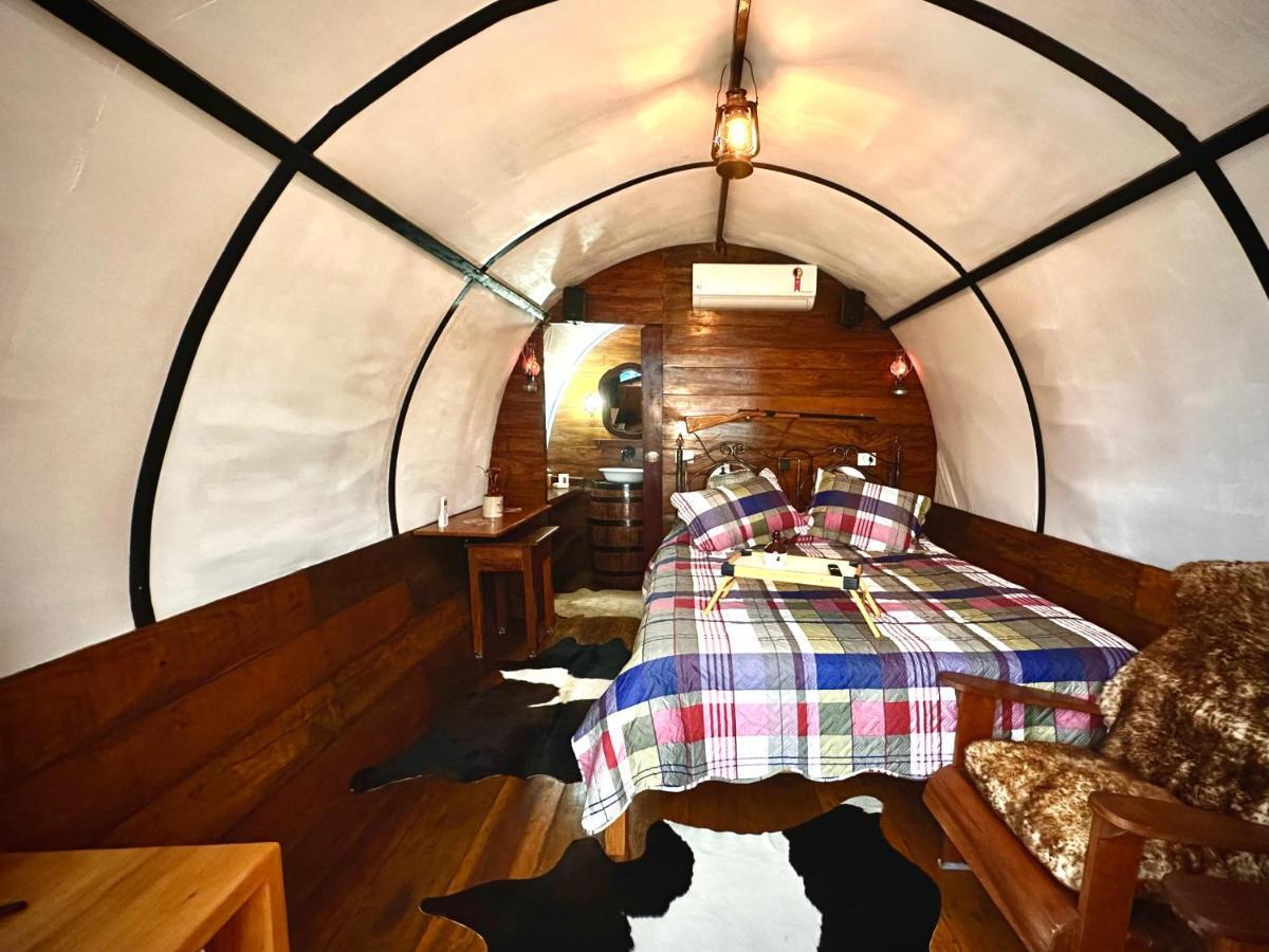 Lodge Carroca Colorado, Magica